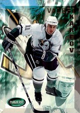 1995-96 Parkhurst International Valeri Karpov #277