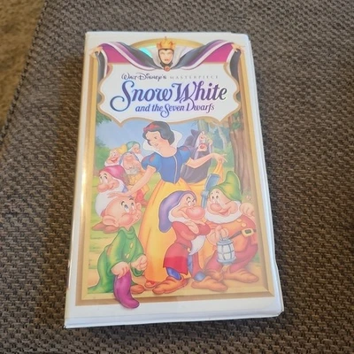 Snow White VHS - Walt Disney Masterpiece Collection1524Vtg Walt Disney Homevideo - Image 1 of 4