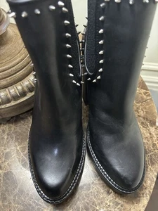 Gianni Bini Stiefel 8,5 M Damen schwarz Spikes $ 35,00 - Bild 1 von 4