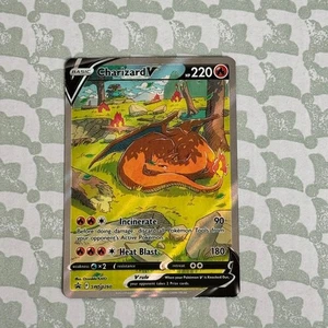 Charizard V SWSH260 Sword & Shield Full Art Black Star Promo Pokemon Card NM - Picture 1 of 7