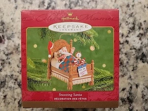 Hallmark keepsake 2001 Snoozing Santa Christmas Ornament Vintage W/box - Picture 1 of 6