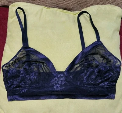 Bralette Intimately Free People con correas ajustables y mediano transparente Foto 1 de 4