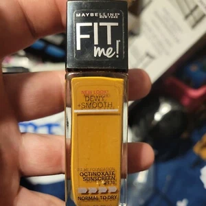 Maybelline New York Fit Me Dewy and Smooth Foundation 355 Coconut SPF 15 - Picture 1 of 1
