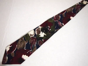 Vtg Mario Valentino Mens Necktie Tie Navy Blue Red Floral 100% Silk 57" - Picture 1 of 4
