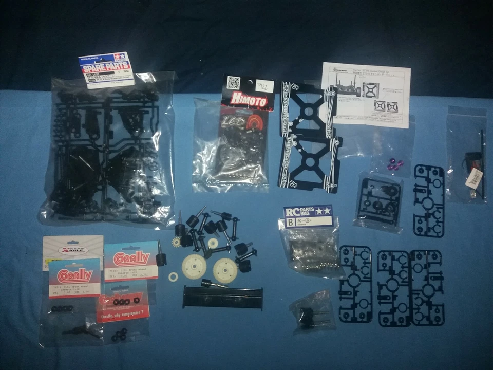 LottoRC CAR 1/10 / TAMIYA / HIMOTO ricambi nuovi usati. Dritfing Touring Rally  - Immagine 1 di 3