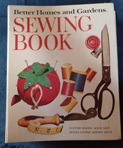 Vintage 1970 Better Homes & Gardens Sewing Book - 5-Ring Binder w/Tabs 2nd ed - Imagen 1 de 4