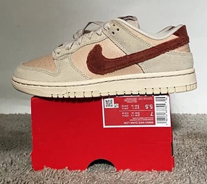 Size 7W- Nike Dunk Low Terry Swoosh Beige Shimmer Mars Stone NBY DZ4706-200 - Picture 1 of 5