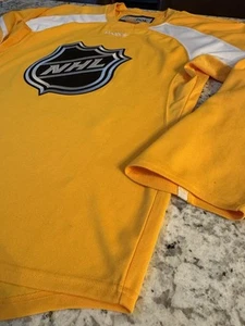 NHL Hockey All Star Game Yellow Stitched #28 Jersey Reebok Size Large - Picture 1 of 9