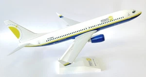 Boeing 737-800 Miami Air Premium Skymarks Risoon Collectors Modelo 1:130 - Imagen 1 de 7