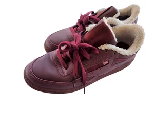 Reebok Damen lila Club C Revenge 3M Thinsulate Sherpa gefütterte Turnschuhe Größe 7 - Bild 1 von 11