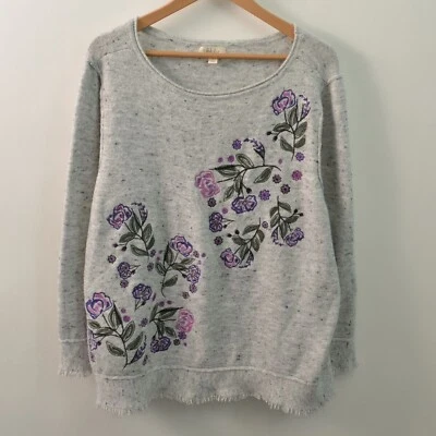 Style & Co Sweater Womens 3X Gray Floral Purple Fringe Stretch - Image 1 of 4