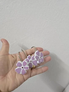 Dekorative Duschvorhanghaken in Flieder und Weiß - 12er Set - Bild 1 von 5