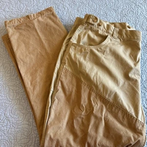 Orvis Pants Size 44 Outdoor Hunting Hiking Double Front Knee Brush Guard Briar - Picture 1 of 8