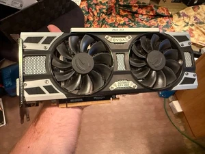 Evga NVIDIA GeForce GTX 1080 8GB GDDR5X PCIe x16 GPU P/N: 08G-P4-6181-KR Tested - Picture 1 of 3