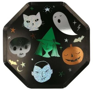 HALLOWEEN Motif Dinner Plates Witch, Pumpkin, Cat, Skull (Pack of 8) - Picture 1 of 1
