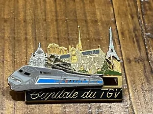 b PINS PIN ENAMEL TRAIN RAILWAYS TGV SNCF TOUR EIFFEL SACRE COEUR NOTRE DAME - Bild 1 von 1