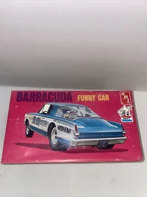 AMT Barracuda Funny Car Fully Blown 426 Car Model kit #T152 - Image 1 of 4