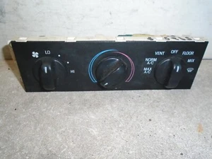 1998-2011 Ford Crown Victoria Heater AC Temperature Control OEM - Picture 1 of 4