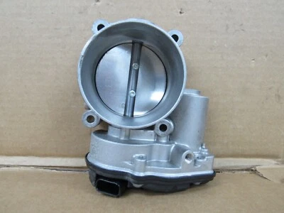 Блок управления корпусом дроссельной заслонки двигателя 2015 Lincoln MKS 3.7 в сборе от оригинального производителя AT4E9F991EH - Изображение 1 из 4