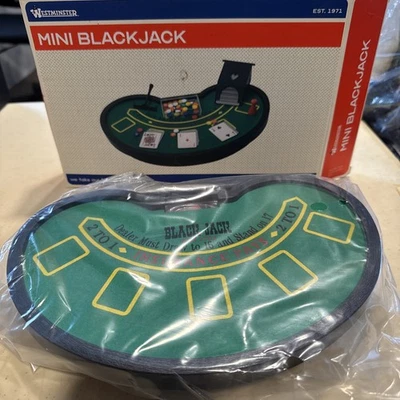 Mini Mesa de Blackjack con Cartas, Fichas, Barredora y Zapato de Distribuidor ¡NUEVO! Foto 1 de 3
