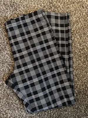 Express Womens Pants Columnist Slim Straight Plaid Black Mid Rise Large - Image 1 of 3