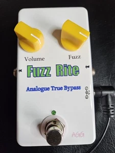 Fuzz Rite Clone Of Mosrite Pedal Analogue True Bypass - Picture 1 of 5