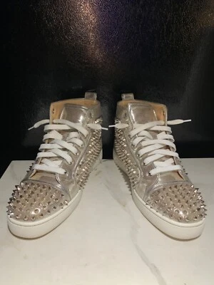 Tênis CHRISTIAN LOUBOUTIN Masculino 42 Picos Prata Top Alto - Imagem 1 de 4