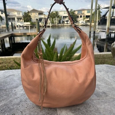 Bolso de Hombro Hobo Grande de Cuero Guijarro REBECCA MINKOFF - Melocotón Foto 1 de 4