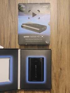Elgato Capture Card HD High Definition Gaming Recorder 2GC309901000 Box & Cables - Picture 1 of 6