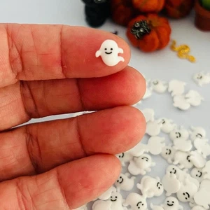Miniatur Geist, entzückendes Glow-in-the-Dark Micro Ghost 50er Set - kleines Resin... - Bild 1 von 8