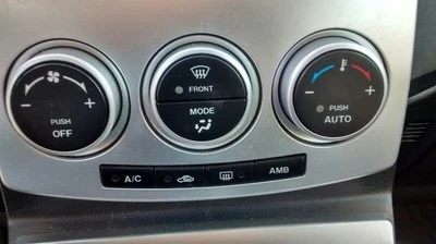Climate AC 热温控制 带交流电 适合 06-07 MAZDA 5 470230 — 第 1/4 张图片