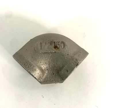 STAINLESS STEEL PIPE FITTING 90 DEGREE ANGLE ELBOW FEMALE THREAD TYPE - Image 1 of 4