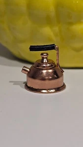 1:12TH Scale Dolls House miniature, Furniture, Kitchen, Kettle - Picture 1 of 2