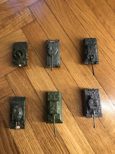 N.6 carri armati W.T. in metallo pressofuso anni ‘70 MODEL TANKS Scale 1:72 - Foto 1 di 6