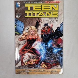 Teen Titans Volume 4 Light And Dark TP The New 52 Scott Lobdell 1st EDITION - Picture 1 of 3