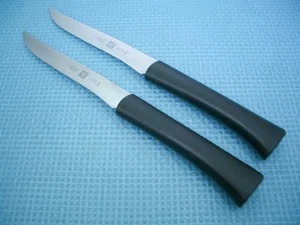 Zwilling J.A. Henckels Germany Set of 2 Serrated Edge Steak Knives 4 3/4" Blade - Picture 1 of 5