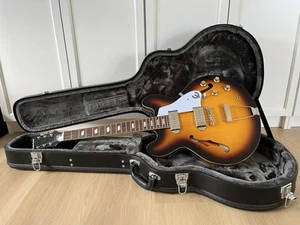 Guitarra eléctrica Epiphone Casino Vintage Sunburst incluye estuche 2018 - Imagen 1 de 2