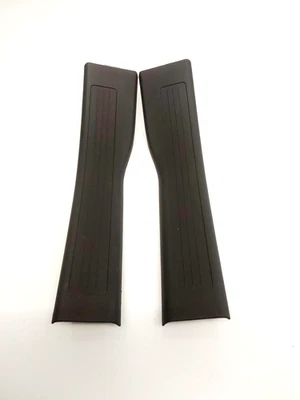 2007 Mercedes-Benz ML350 Rear Both Side Door Sill Trim Black OEM - Image 1 of 4