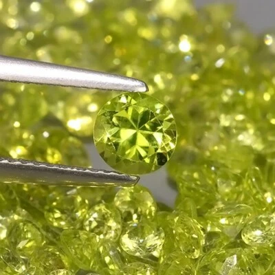 3.0 MM  Natural Peridot Loose Gemstone Round Diamond Cut Rare Size - Image 1 of 2
