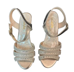 Girls Size 3 Princess Wal-fou Silver Rhinestone and Glitter Sandals - Picture 1 of 6