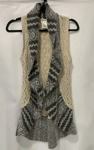 Max Studio Girls Open Vest Crochet Fuzzy Gray Sweater Trim Size Large 14 - Picture 1 of 11