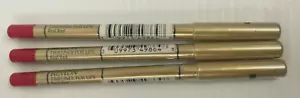 Nuevo (3) Delineador de labios REVLON TIMELINER - ROJO REAL *FÓRMULA ORIGINAL **COMO ESTÁ - Imagen 1 de 2