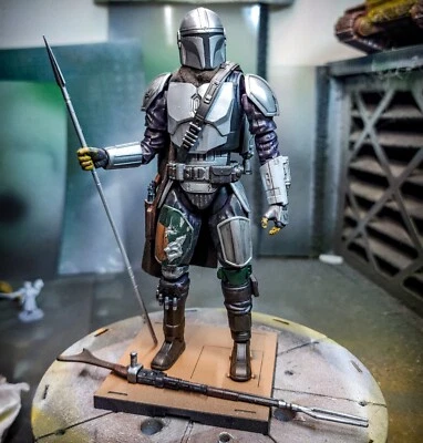 Ban-Dai BanDai 1:12 Mandolorian Mando 公仔 Pro 绘画和组装 — 第 1/3 张图片
