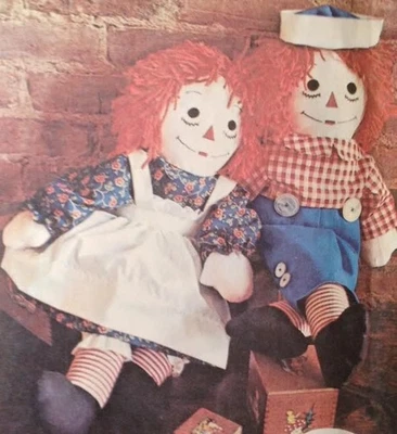 Vtg McCalls 2531 Sew Pattern Three Sizes 15" 20" 25" Raggedy Ann Andy Rag Dolls - Image 1 of 4