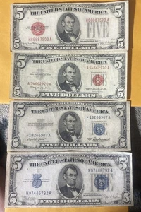 Old Currency, Lot Silver of 4. Silver Certificates Red and Blue Seal, star note  - Picture 1 of 15