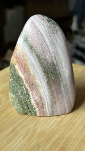Große Rosa grüne Ocean Jaspis Freiform - Bild 1 von 2