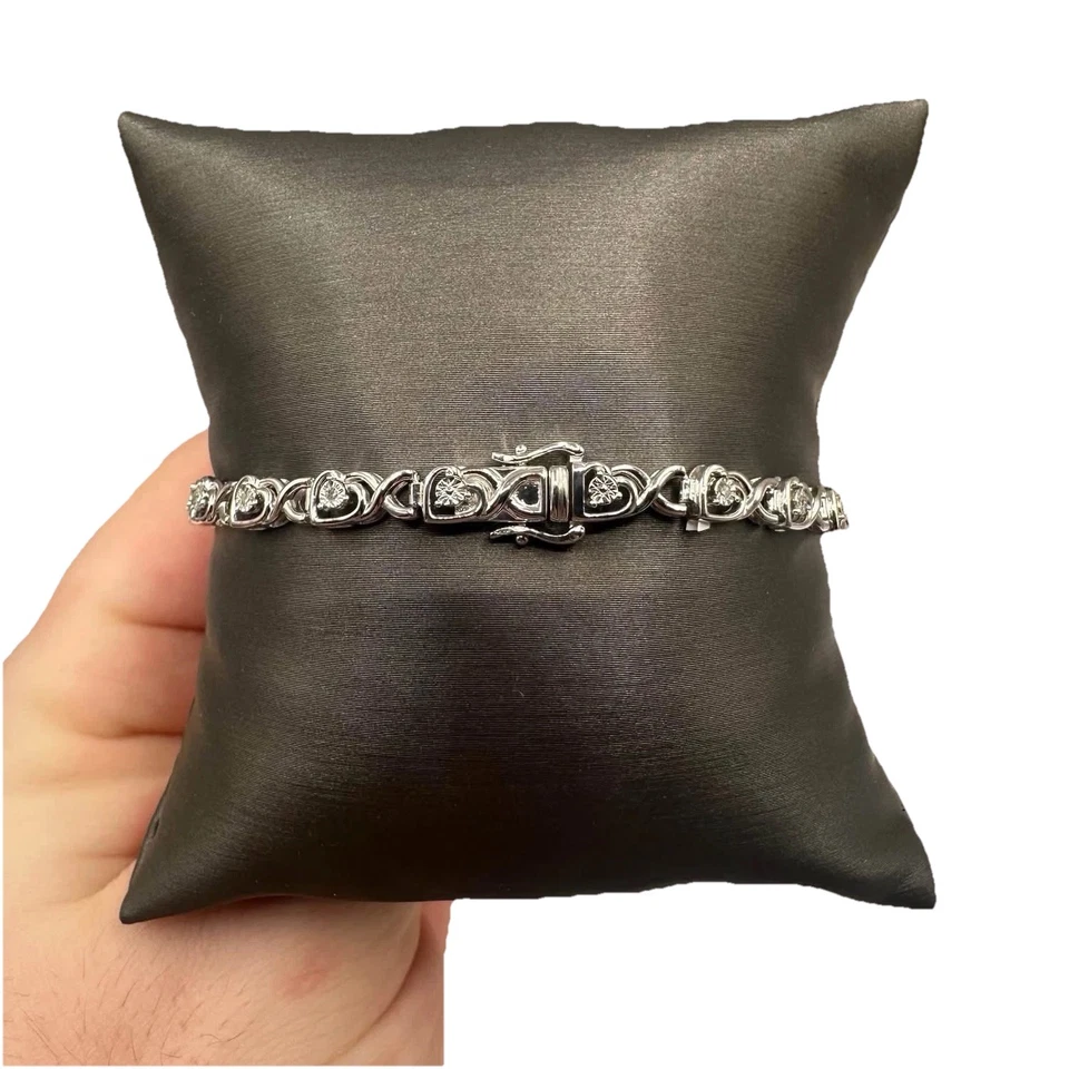 .15cwt Genuine Diamond Infinity Heart Tennis Bracelet In .925 Silver - Image 1 of 3