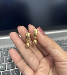 18k Saudi Gold Ball Dangling Earrings, 2.54g Total Weight - Picture 1 of 4