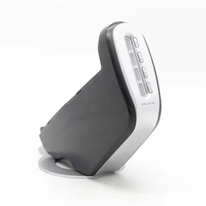 BELKIN OMNIVIEW SOHO SERIES KVM SWTICH MOUSE TASTIERA SERVER SPLITTER RACK PC - Photo 1/3