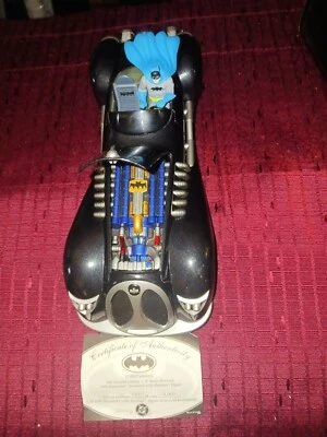 1:18 BATMAN 1940 BATMOBILE ROADSTER + FIGURE Limited Ed. MIB`05 Corgi  RARE! - Image 1 of 4
